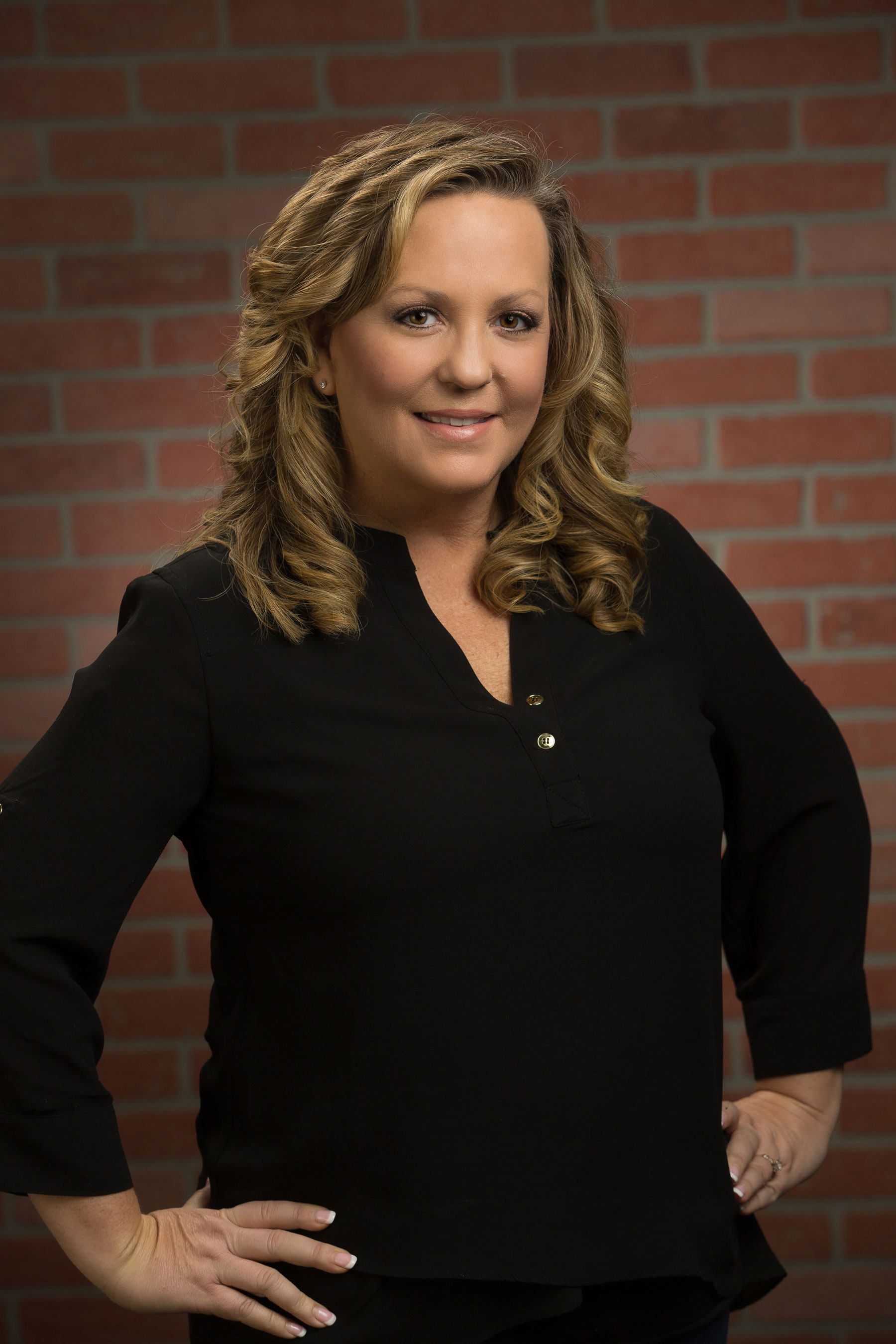 Holly Montroy headshot